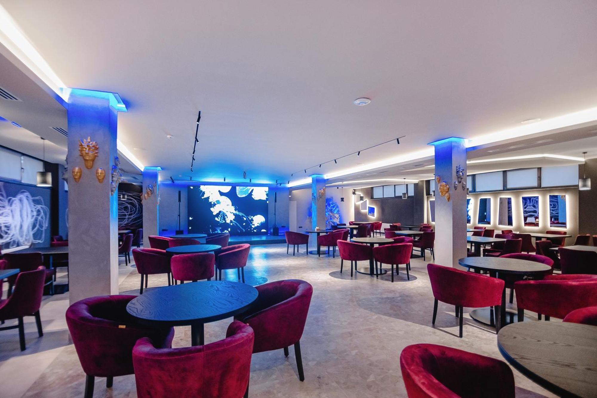 Otto Hotel-Restaurant Рівне Екстер'єр фото